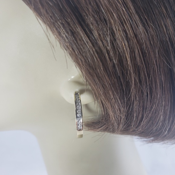 Vintage 10 Karat Yellow Gold Diamond Hoop Earrings #12813 - Picture 8 of 8